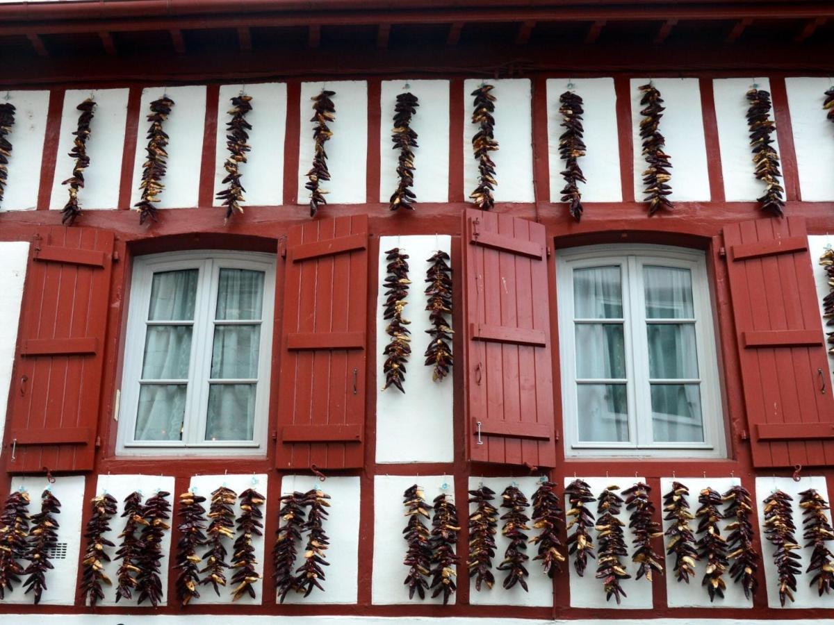 Basque Style House 15 Min From Bidart Beaches Arcangues Eksteriør billede