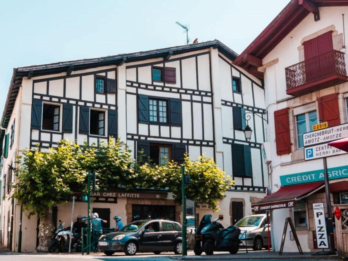 Basque Style House 15 Min From Bidart Beaches Arcangues Eksteriør billede
